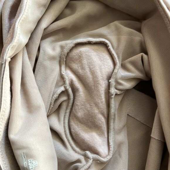 Spanx Assets Red Hot Label Shorts Shapewear Sz-Large - Picture 6 of 8